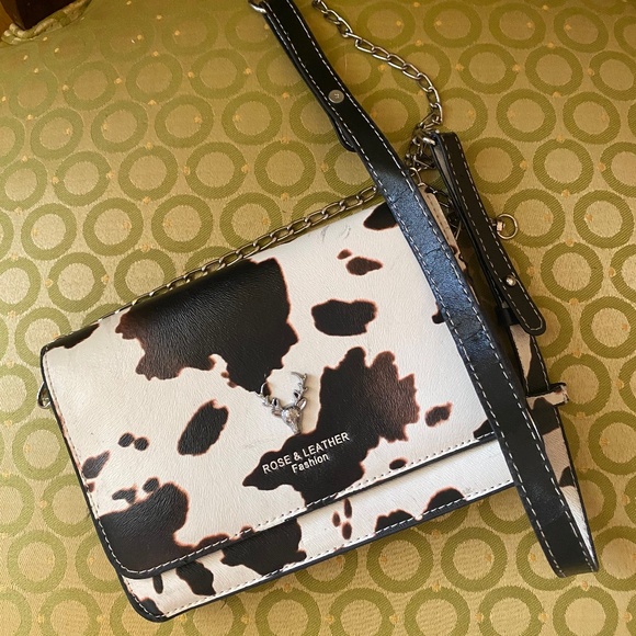 Cowhide looking crossbody bag - Picture 1 of 7